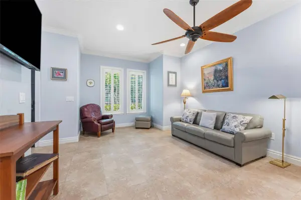 3817 W DALE AVE #4, Tampa, FL 33609