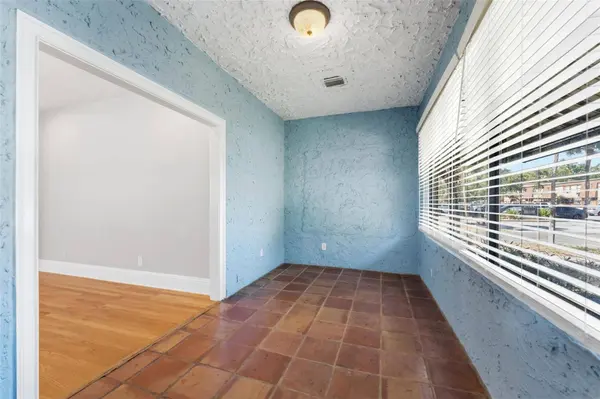 1618 S ARRAWANA AVE, Tampa, FL 33629