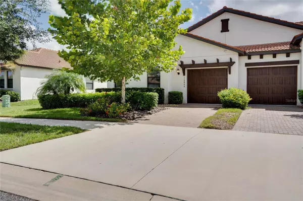 16844 WHISPER ELM ST, Wimauma, FL 33598