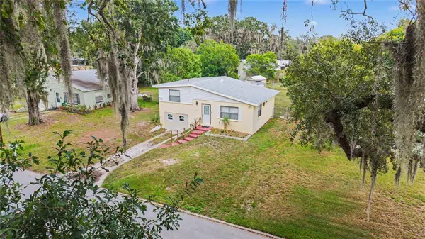 305 CORDOVA RD, Auburndale, FL 33823