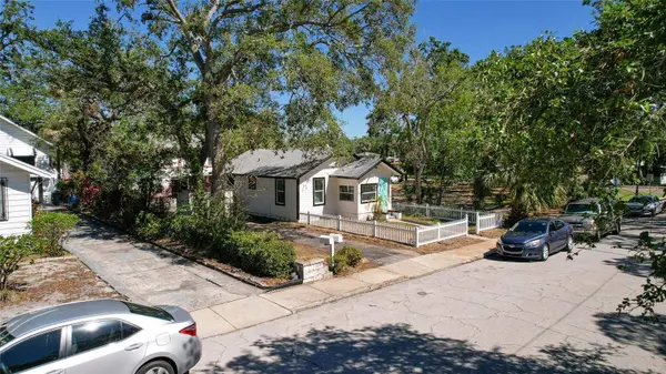 2128 13TH ST S, St Petersburg, FL 33705