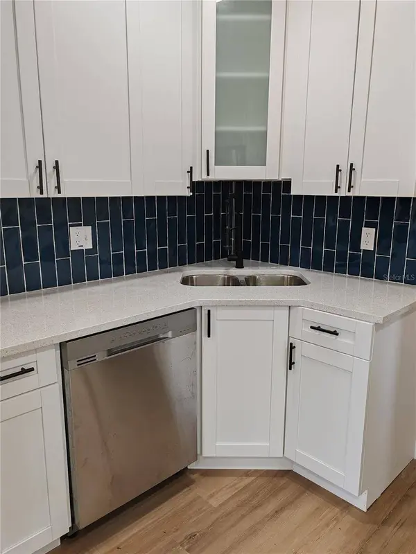 5905 PINE ST, New Port Richey, FL 34652