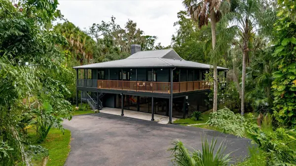 8304 REVELS RD, Riverview, FL 33569