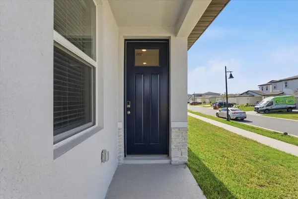 2301 E NEWSOME RD, Plant City, FL 33565