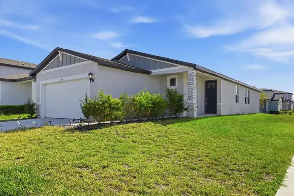 2301 E NEWSOME RD, Plant City, FL 33565