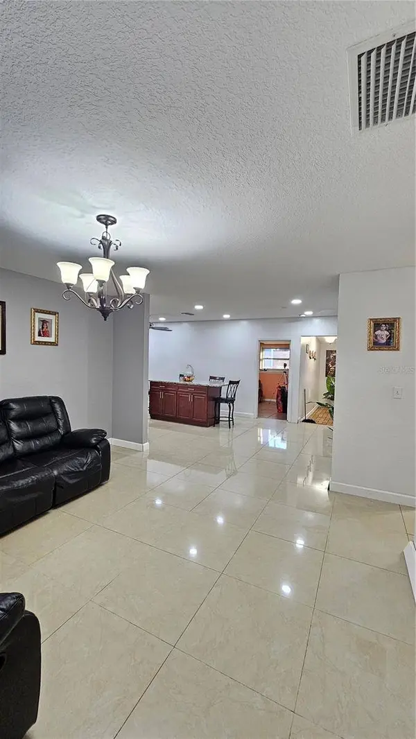 2301 E COLBY LN, Tampa, FL 33612