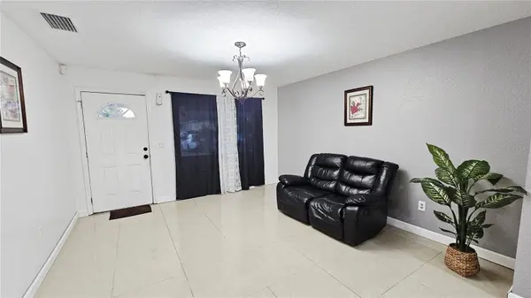 2301 E COLBY LN, Tampa, FL 33612