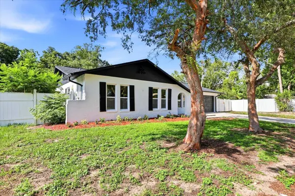 3304 KING RICHARD CT, Seffner, FL 33584