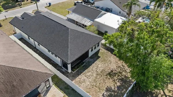 1423 W WOOD ST, Tampa, FL 33604