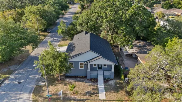 3902 E HENRY AVE, Tampa, FL 33610