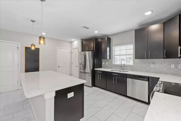 834 N OREGON AVE, Tampa, FL 33606