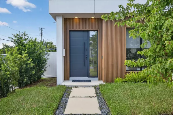 423 W AMELIA AVE #2, Tampa, FL 33602