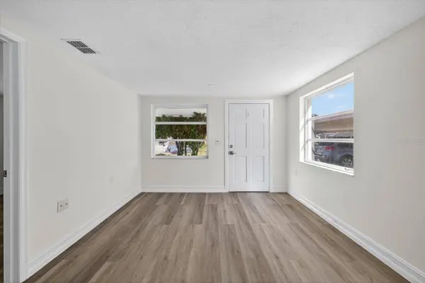 5409 OCEANIC RD, Holiday, FL 34690