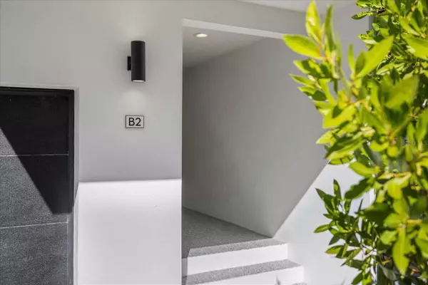 15405 GULF BLVD #B2, St Petersburg, FL 33708