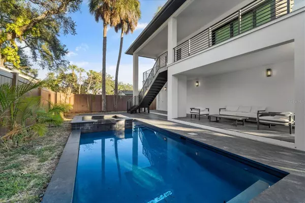 4717 W ESTRELLA ST, Tampa, FL 33629