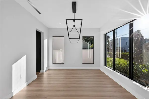 3702 S LYNWOOD AVE, Tampa, FL 33611