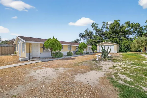 5419 OCEANIC RD, Holiday, FL 34690