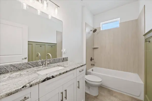 2901 W COLLINS ST #2, Tampa, FL 33607