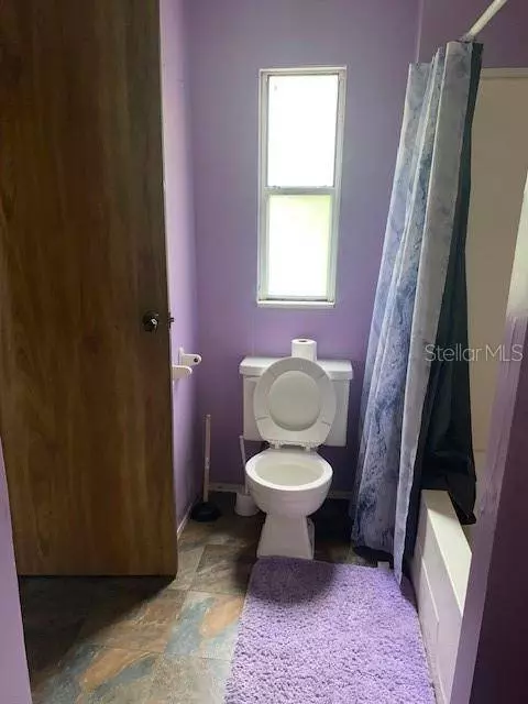 1035 E LAKE PARKER DR #8, Lakeland, FL 33801