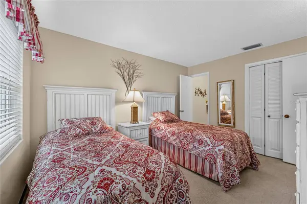 4801 AIRPORT RD #119, Zephyrhills, FL 33542