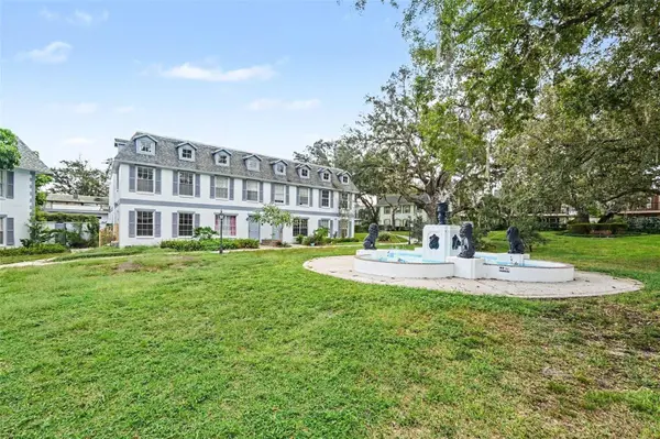 14408 BURGUNDY SQ