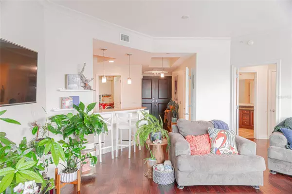 1209 E CUMBERLAND AVE #1003, Tampa, FL 33602