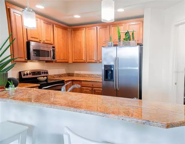 1209 E CUMBERLAND AVE #1003, Tampa, FL 33602