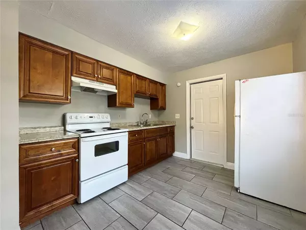 1408 E BOUGAINVILLEA AVE, Tampa, FL 33612