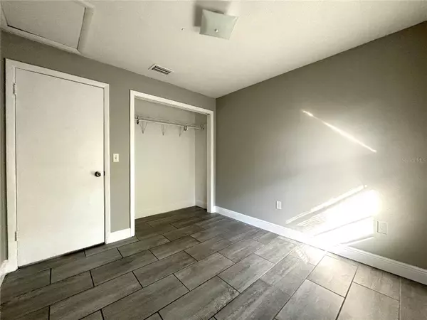 1408 E BOUGAINVILLEA AVE, Tampa, FL 33612