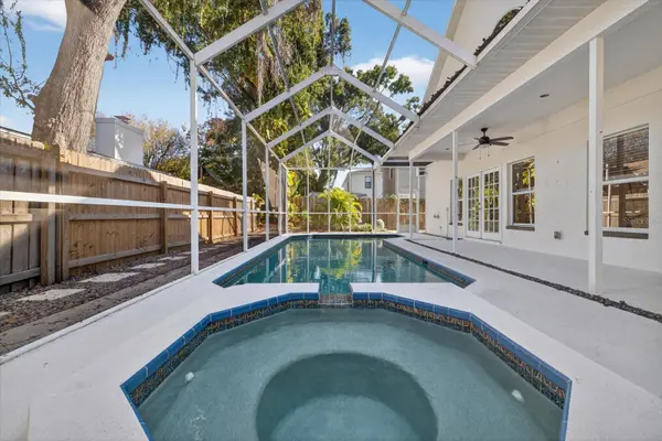 4207 W TACON ST, Tampa, FL 33629