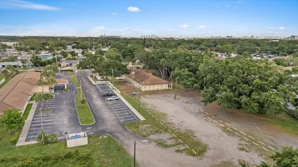 4704 KELLY RD, Tampa, FL 33615