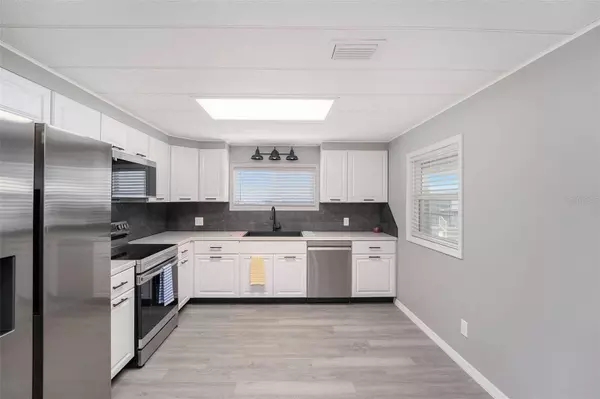 34475 CACTUS DR, Pinellas Park, FL 33781