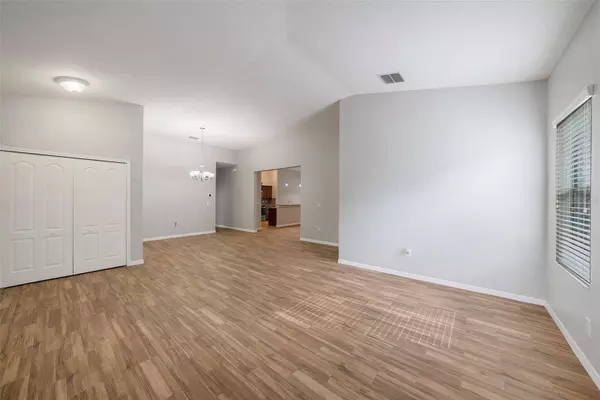 12117 STREAMBED DR, Riverview, FL 33579