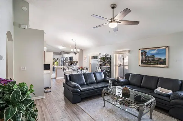 310 SUMMER SAILS DR, Valrico, FL 33594