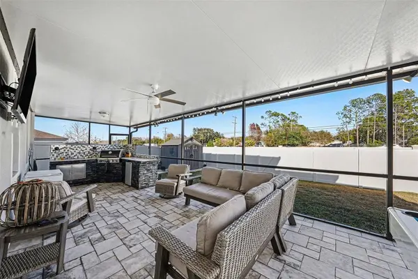 12530 BALLENTRAE FOREST DR, Riverview, FL 33579