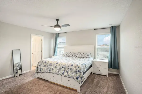 12940 HAWKSTONE TRAIL BLVD, Lithia, FL 33547