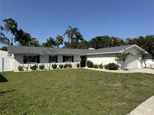 1698 EDEN CT, Clearwater, FL 33756