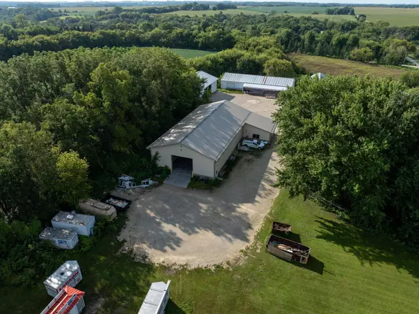 6910 38th AVE SE, Rochester, MN 55904