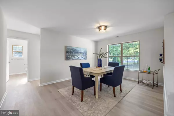 393 FAWN RUN DR, Franklinville, NJ 08322