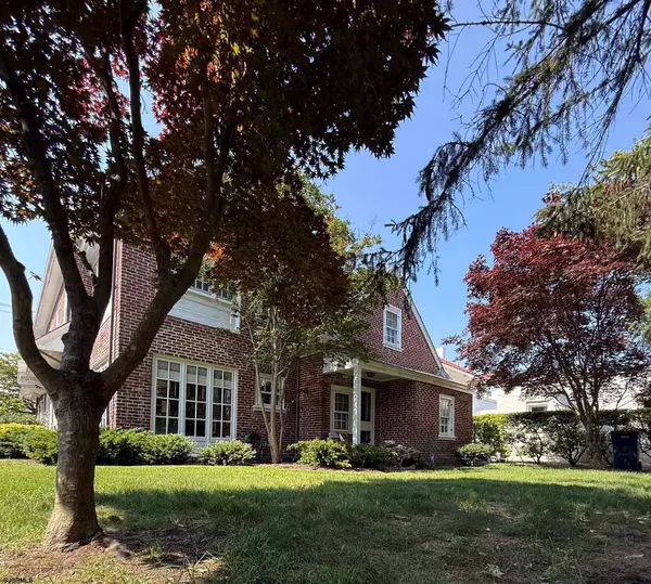 5904 Ventnor Ave, Ventnor, NJ 08406