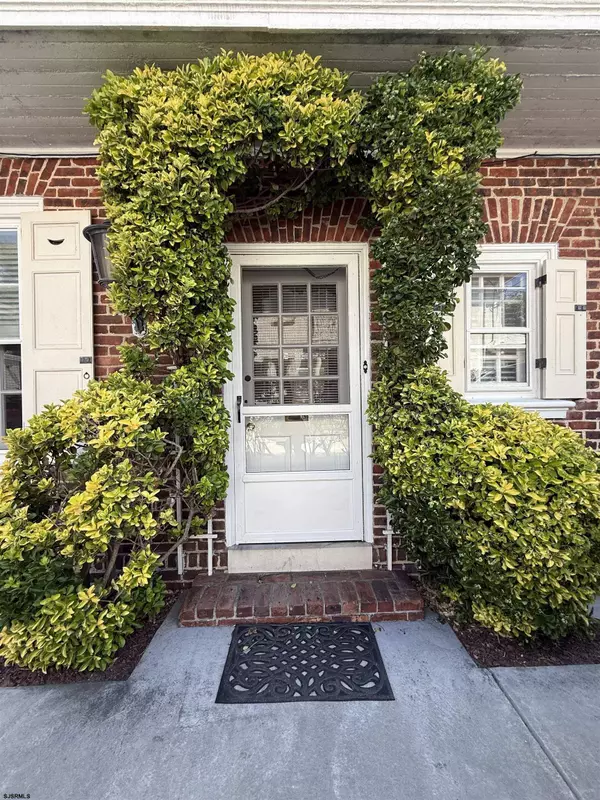 5904 Ventnor Ave, Ventnor, NJ 08406