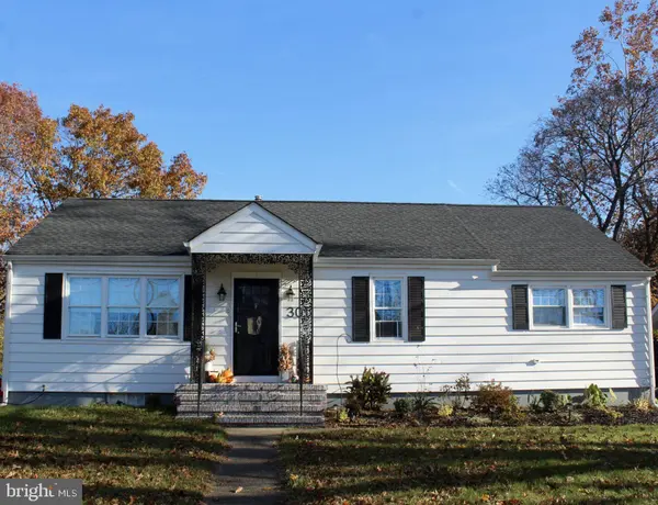 301 N 4TH ST, Hammonton, NJ 08037