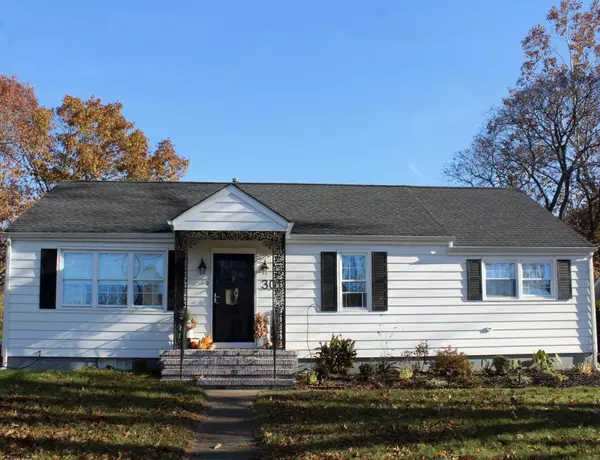 301 N 4th St Street, Hammonton, NJ 08037