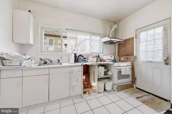 101 N BRIGHTON AVE, Atlantic City, NJ 08401