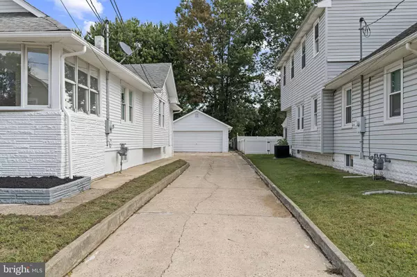 29 PAYSON AVE, Audubon, NJ 08106