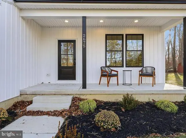 2675 LAKESIDE DR, Williamstown, NJ 08094