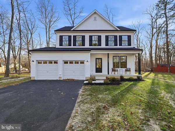 2675 LAKESIDE DR, Williamstown, NJ 08094