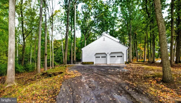 37 GLEN DR, Voorhees, NJ 08043