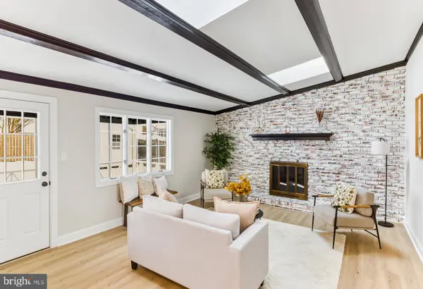 33 ELMGATE RD, Marlton, NJ 08053