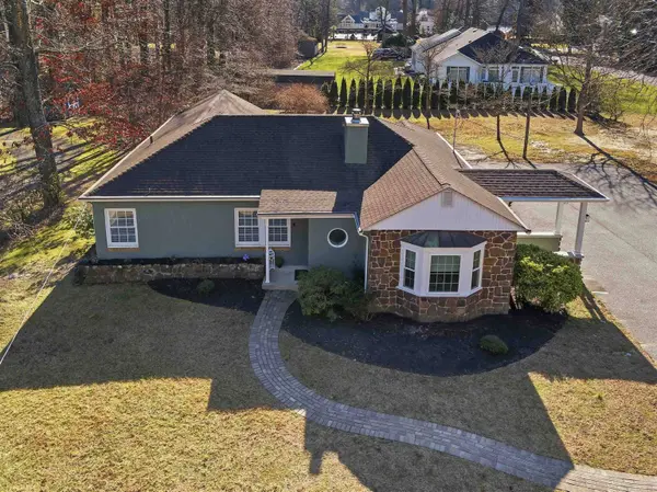 862 Central Avenue, Hammonton, NJ 08037